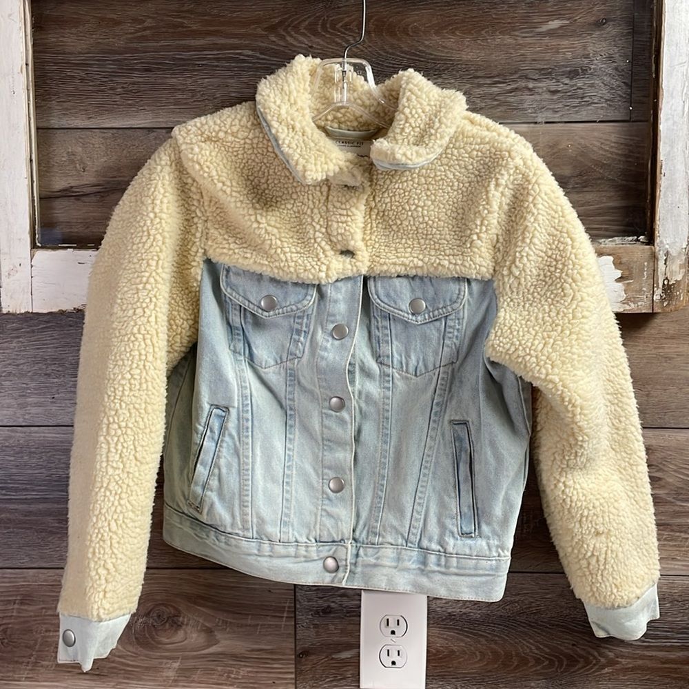 BLUENOTES Ladies Denim Sherpa Jean Snap Up Front Jacket Size XS with Minor Flaws